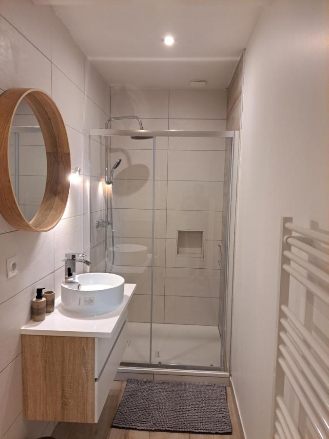Appartement à la vieille ville d'auxerre Esterno foto